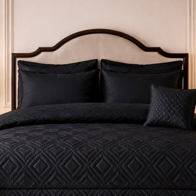 Comforter 7 Pcs Grand Mark Signature Set - Black Colour