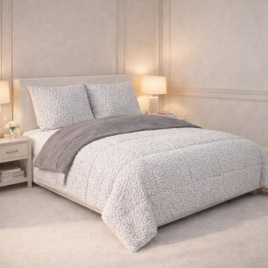 Comforter 4 Pcs Set Lumi Carve Prestige Top Fitted Bedsheet Poly Bag - Gray & White Colour