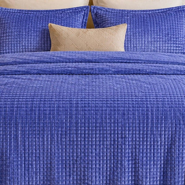 Crest Cashmere Fleece Blanket King Size - Blue Colour