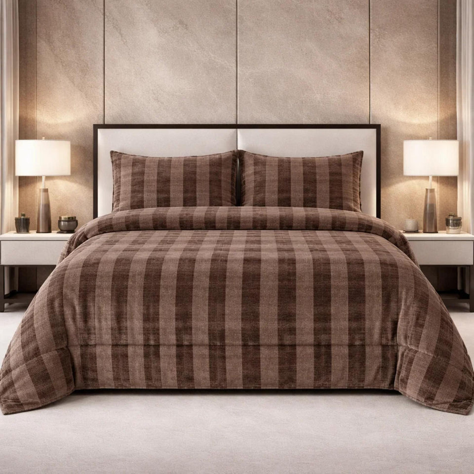 Comforter 4 Pcs Set Ornate Carve Poly Bag - Brown Colour