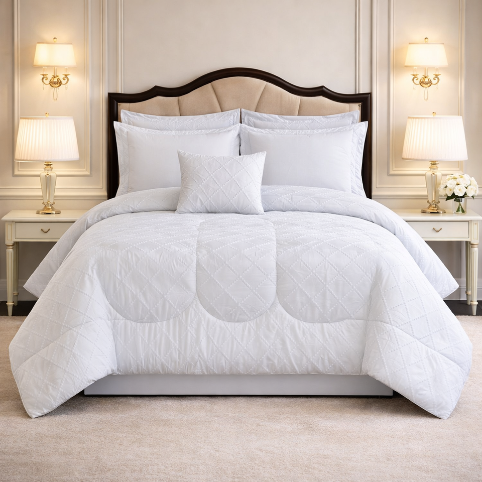 Comforter 7 Pcs Grand Mark Signature Set - White Colour