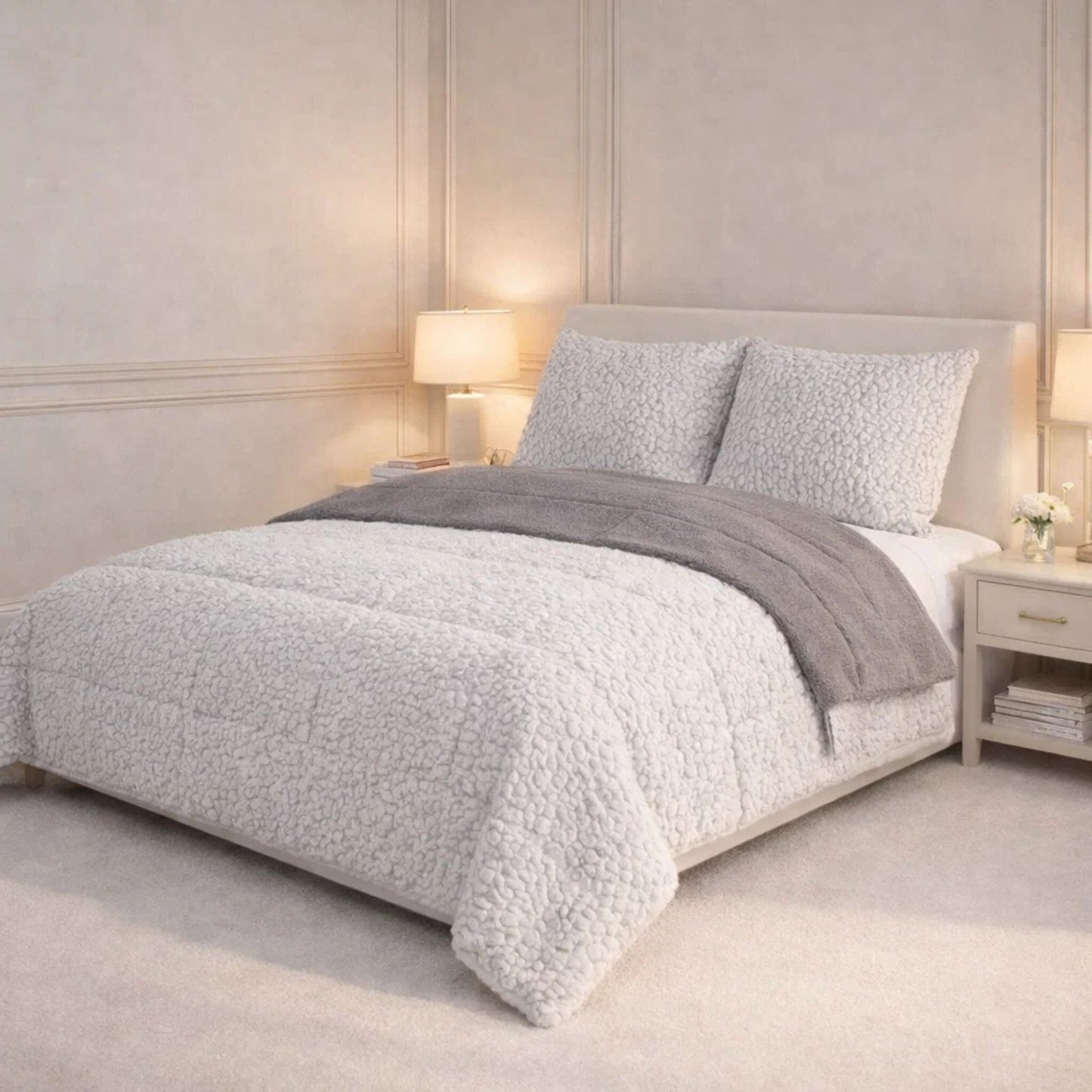 Comforter 4 Pcs Set Lumi Carve Prestige Top Fitted Bedsheet Poly Bag - Gray & White Colour