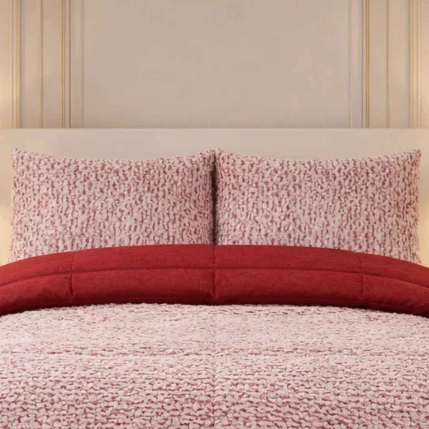Comforter 4 Pcs Set Lumi Carve Prestige Top Fitted Bedsheet Poly Bag - Pink & Red Colour