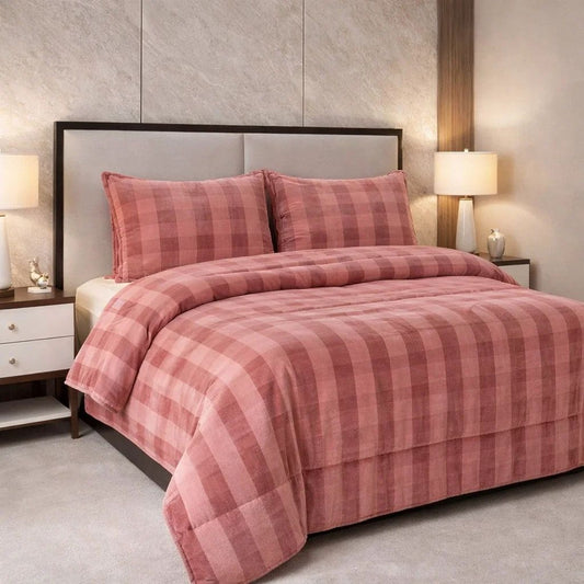 Comforter 4 Pcs Set Ornate Carve Poly Bag - Pink Colour