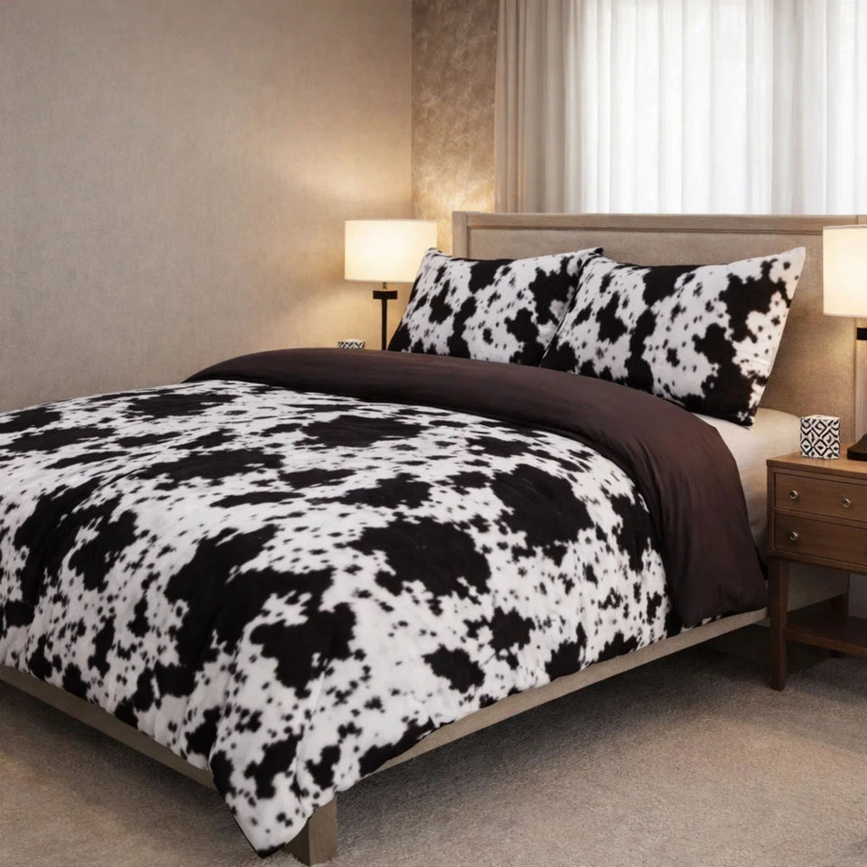 Comforter 4 Pcs Set Savanna Signature Top Fitted Poly Bag - Black & White colour