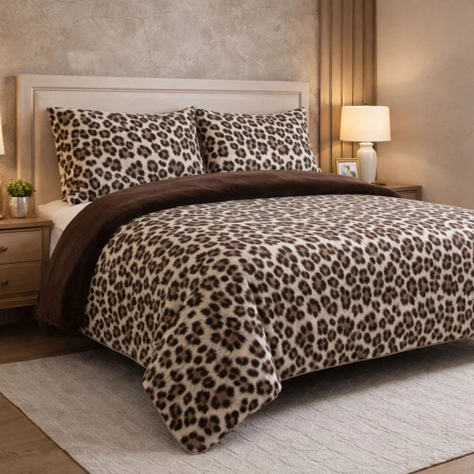 Comforter 4 Pcs Set Savanna Signature Top Fitted Poly Bag - Classic Leopard Colour