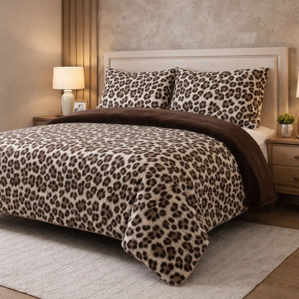 Comforter 4 Pcs Set Savanna Signature Top Fitted Poly Bag - Classic Leopard Colour