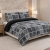 Comforter 4 Pcs Set Savanna Signature Top Fitted Poly Bag - Black Colour