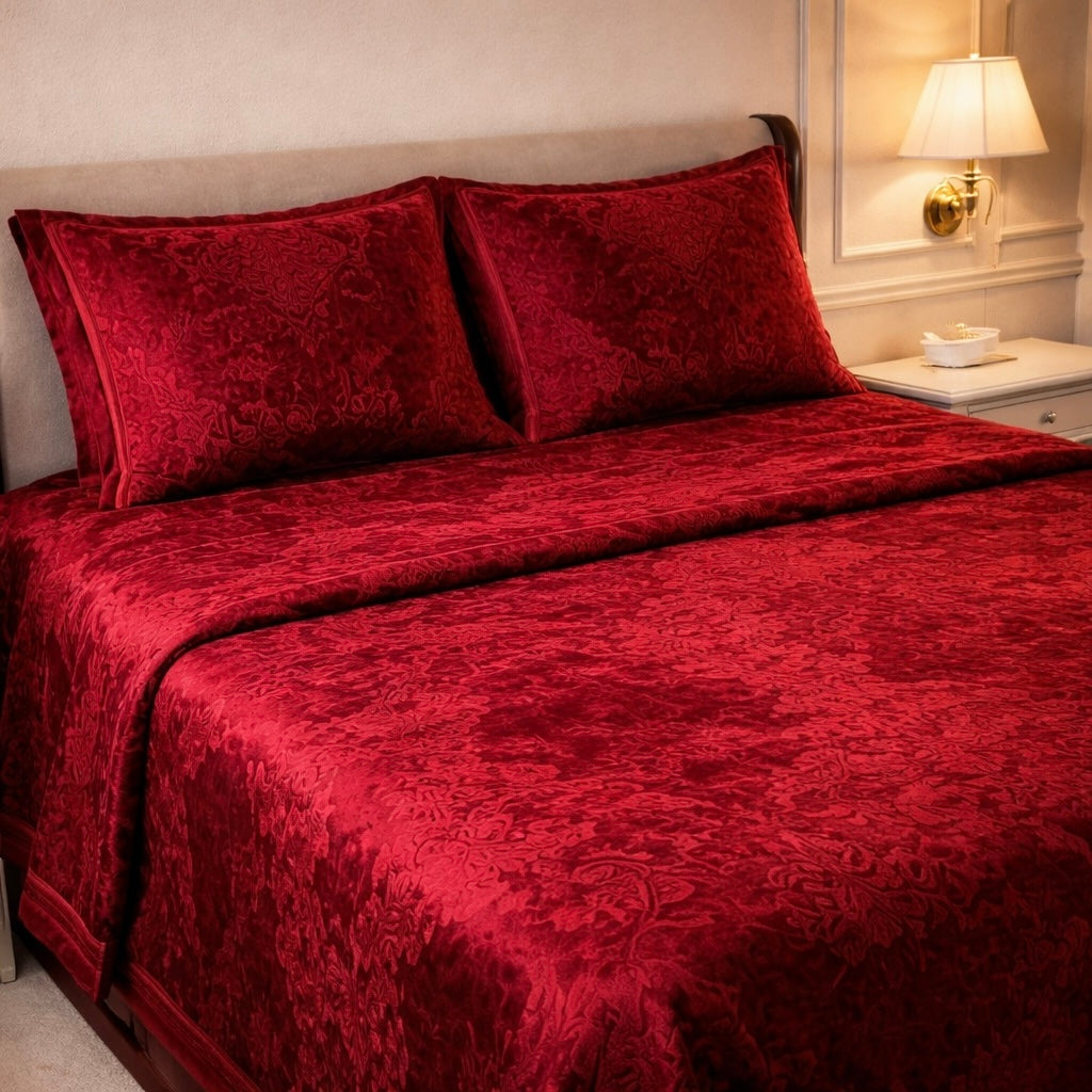 Loft Colorado 7 Pcs Bed Spread Cloudy Set Box - Ruby Red Colour