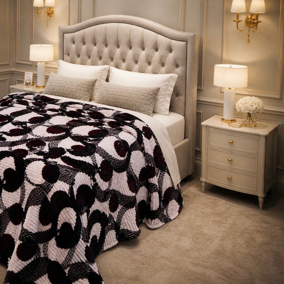 Solthera Cool Fluff Fleece King Size Blanket 1 Ply Box - Black & Off White Colour