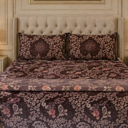 SonataCloud 4 Pcs Fleece Bed Spread Set - Rich Plum Colour